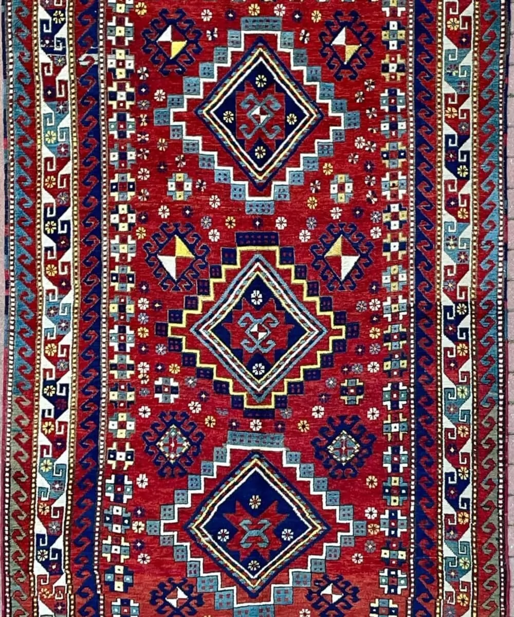 Tappeto Kazak Antico - 296 x 177 cm.