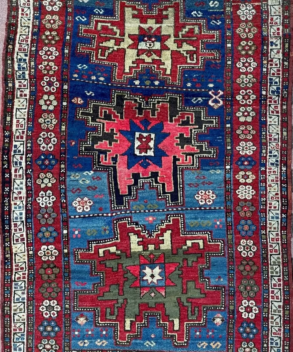 Tappeto kazak – 213 x 118 cm.