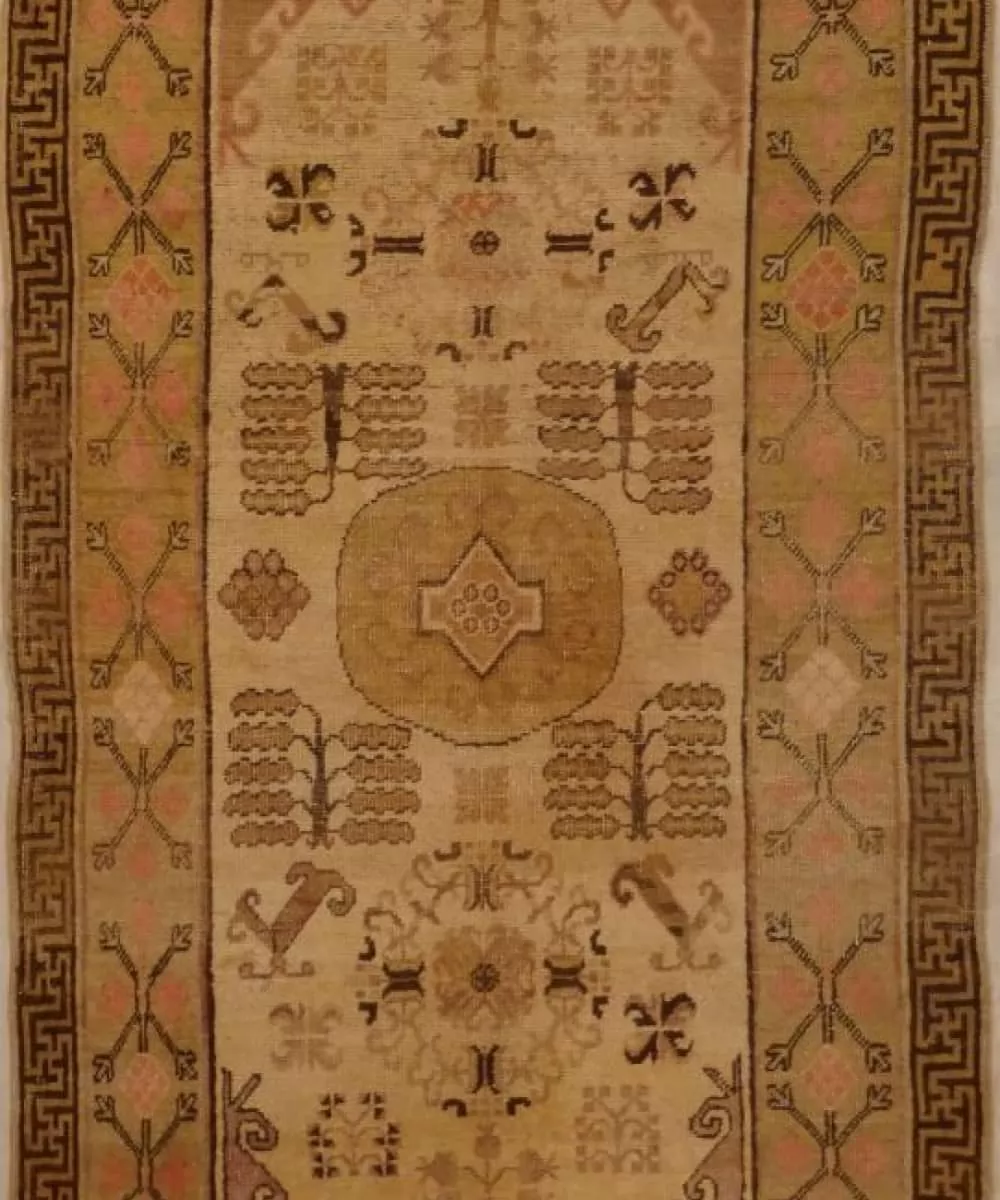 Tappeto Khotan -247 x 134 cm.